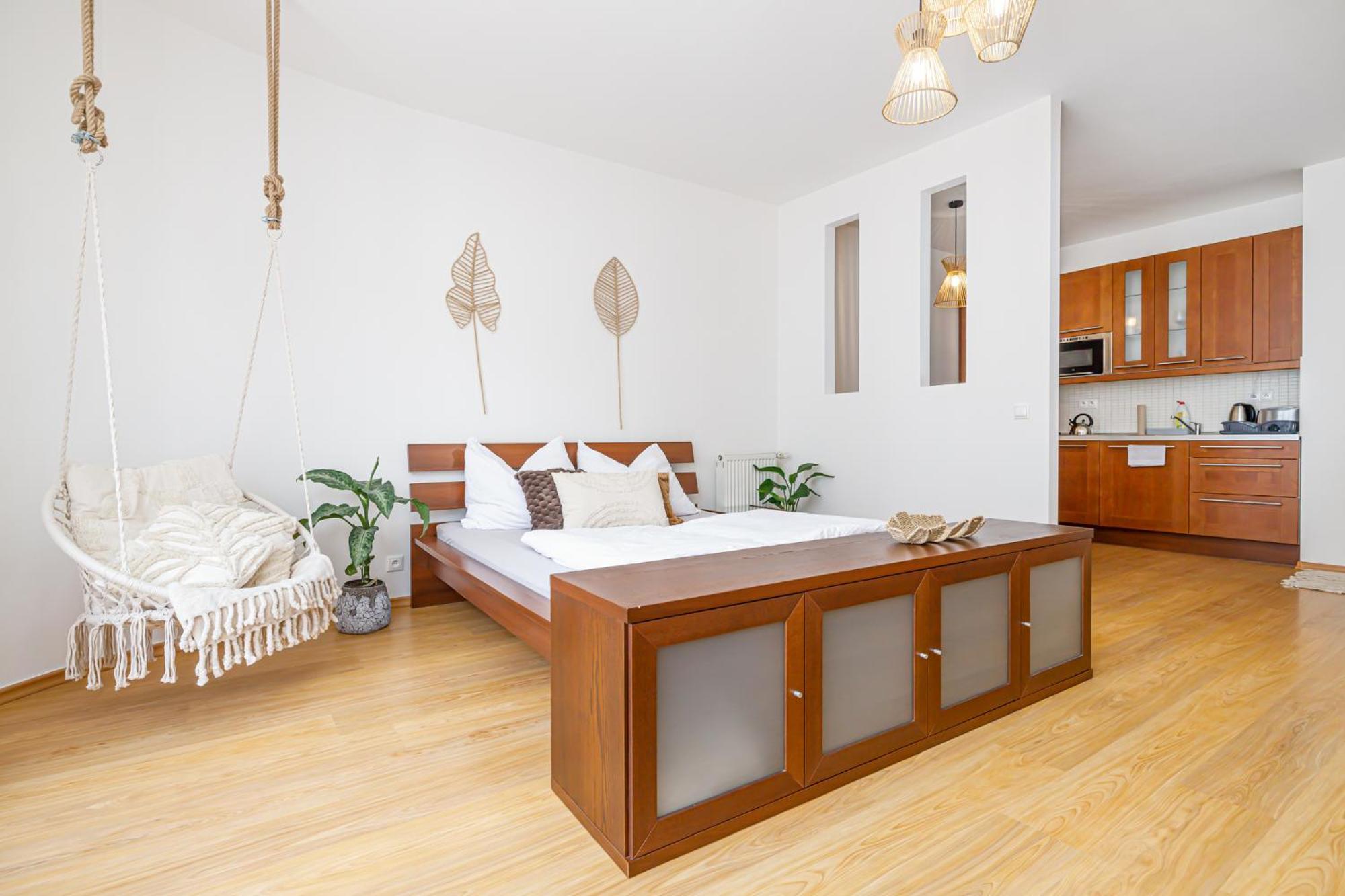 Matteo - Modern Appartment With Free Parking Bratislava Buitenkant foto